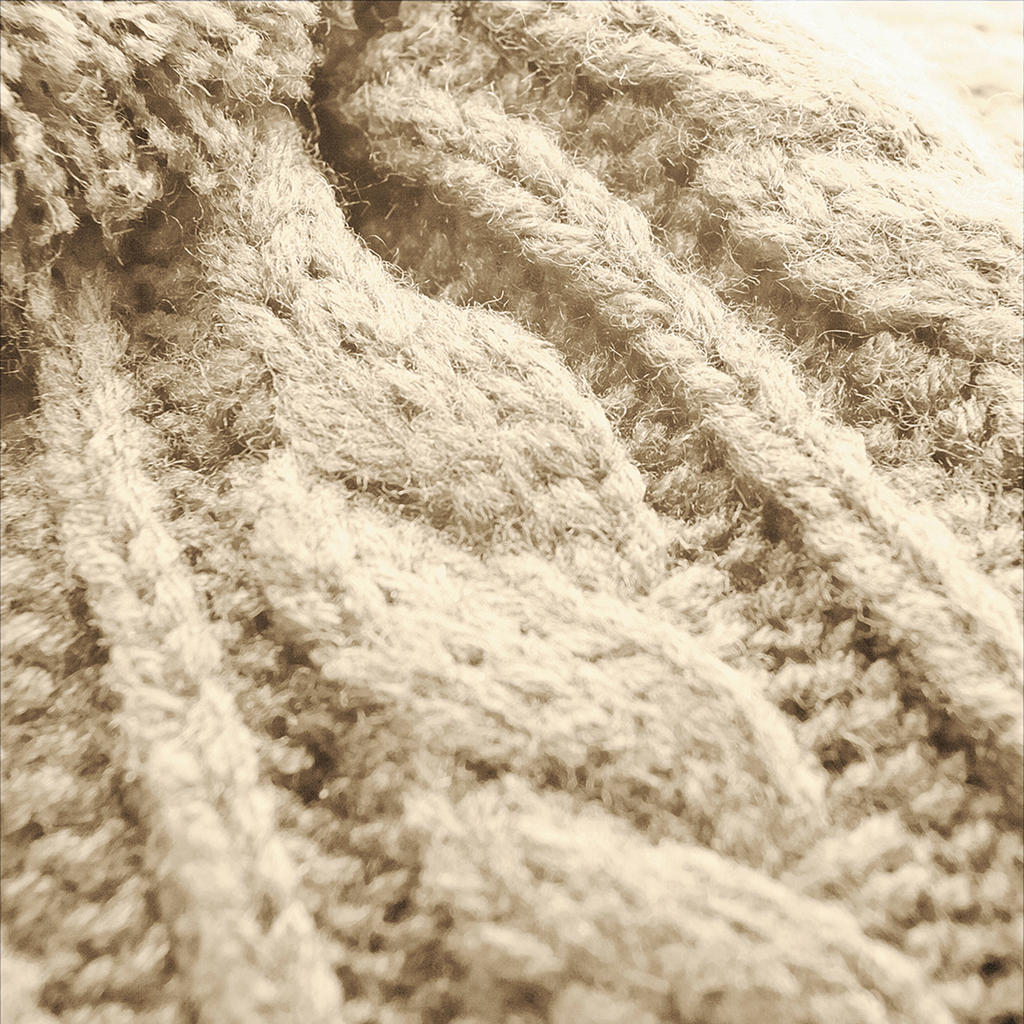 Cable Knit Snowstar Beanie - Image 3