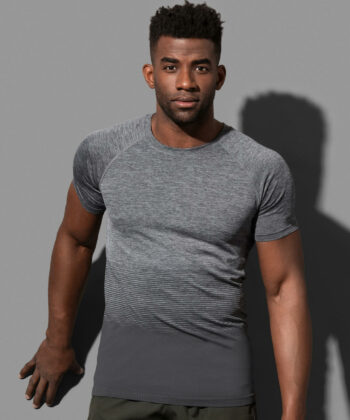 Seamless Raglan Flow