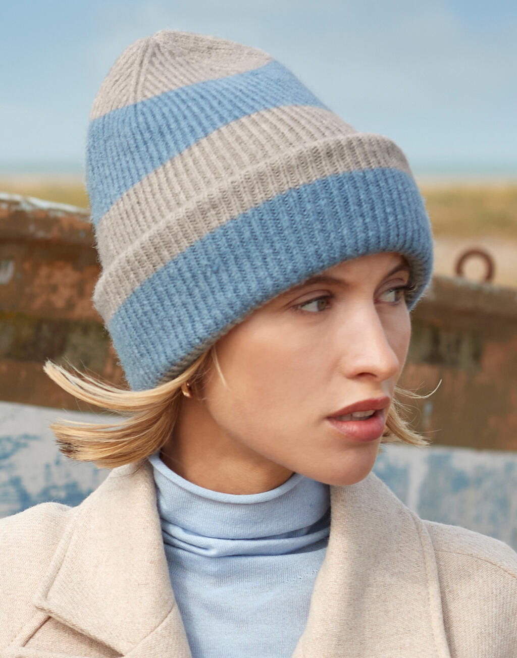 Colour Block Beanie