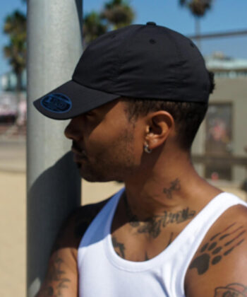 110 Curved Visor Snapback